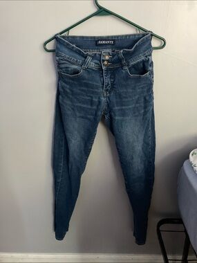 Women's Skinny Jeans in Medium Denim Blue - Sleek Everyday Style